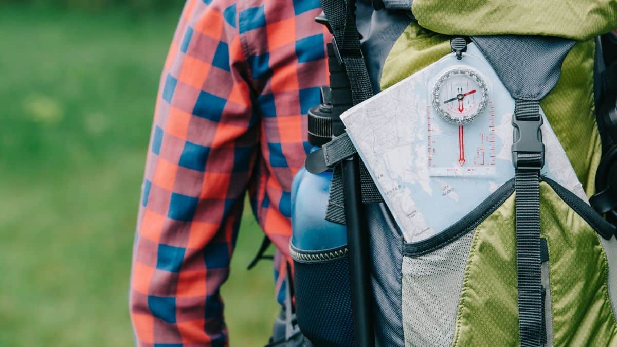 8 Best Compasses for Hiking How to Select a Hiking Compass for Beginners