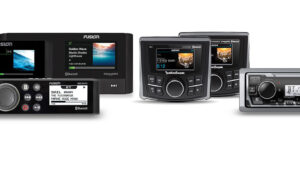 Best Marine Radios for Communication on the Water
