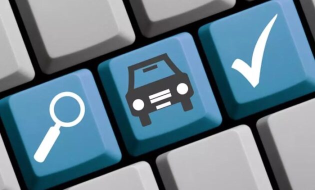 Should You Buy a Car Online or In-Person? Pros and Cons