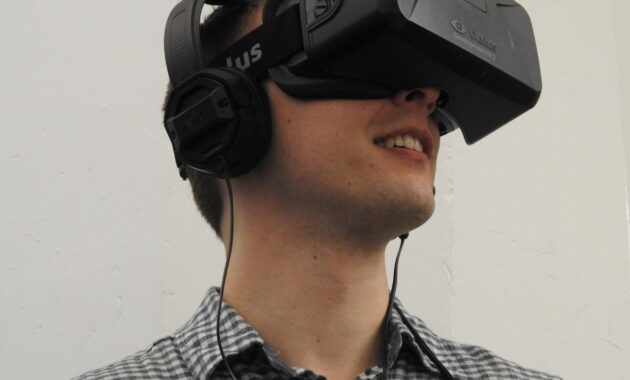 VR Guided Meditation Journeys Transformative Experiences